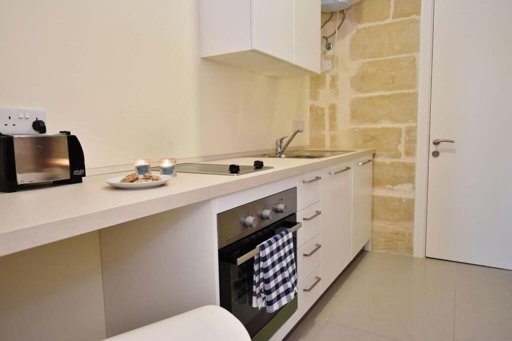 Vallettastay - Lucky Star Studio Apartment 302 외부 사진
